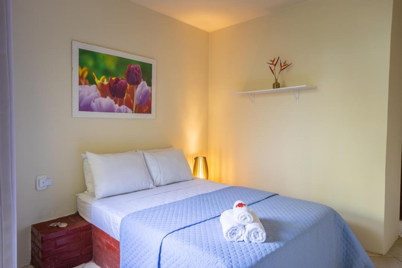 Pousada Cruzoe Praia de Aracatiba Ngoại thất bức ảnh