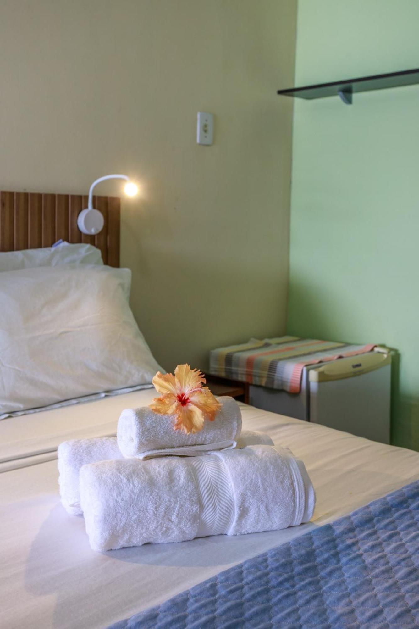 Pousada Cruzoe Praia de Aracatiba Ngoại thất bức ảnh